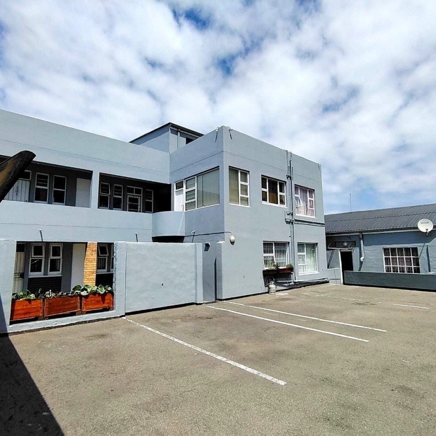 2 Bedroom Property for Sale in Quigney Eastern Cape